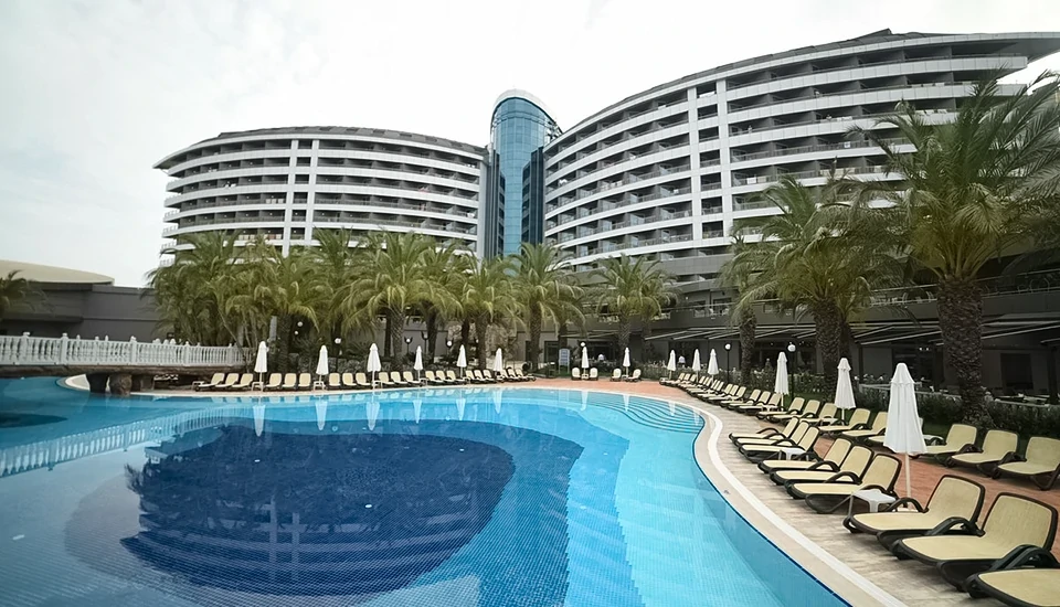 هتل رویال وینگز لارا آنتالیا